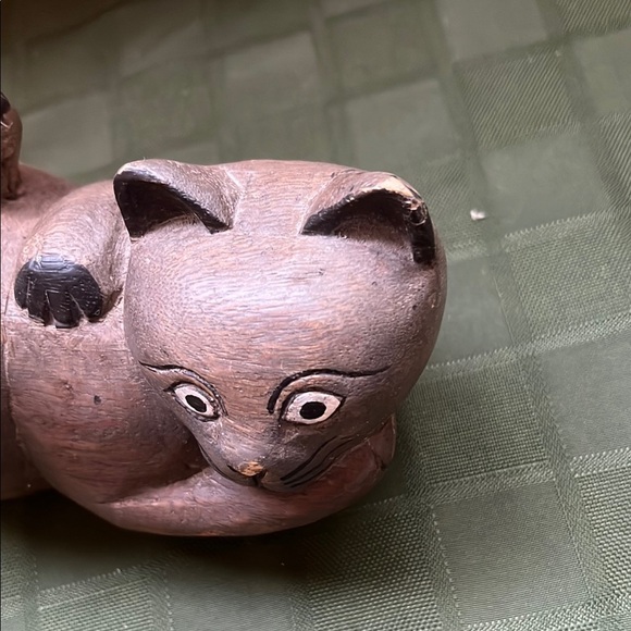Vintage Handcrafted Wooden Cat Figurine - Picture 7 of 10